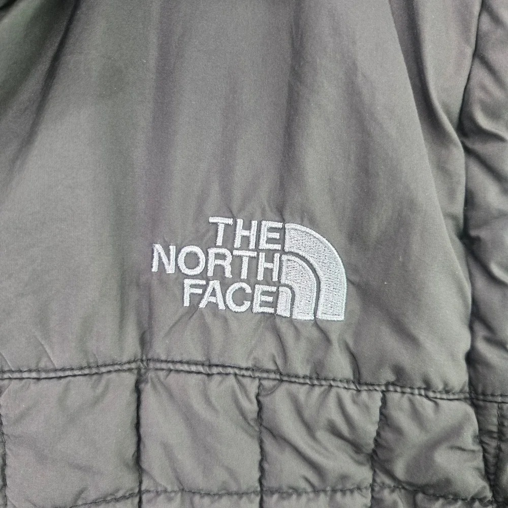 The North Face Thermoball Vest Puffer Quilted Medium Black Mens Full Zip Insula